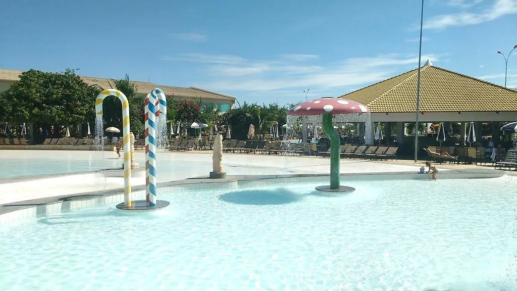 Apartment Park Lacqua Diroma